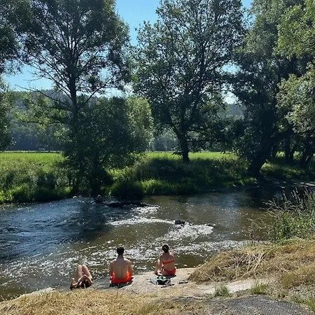 De La Vallee Luxury tent