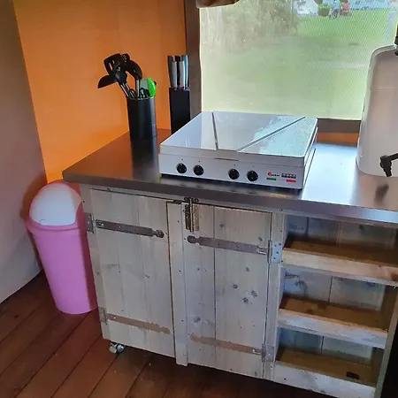 De La Vallee Οργανωμένο κάμπινγκ *